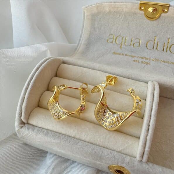 Aqua Dulce Darling Rhumba Hoops